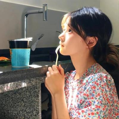 重生后我注销了千万粉丝账号